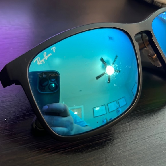 Slight wear. I don’t wear them anymore - Picture 1 of 7